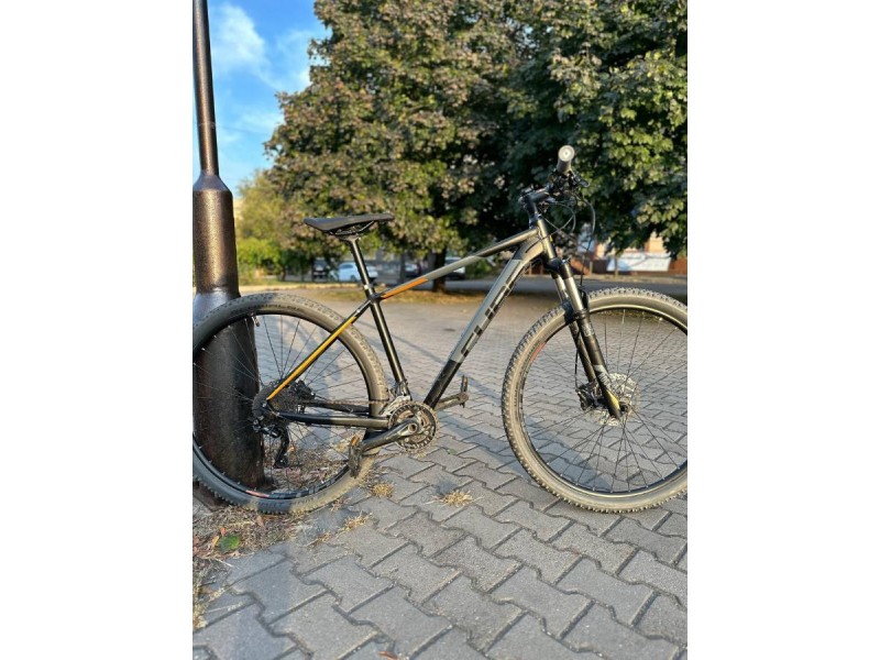 Велосипед Cube ATTENTION SL 29 black-flashorange 19 (175-185 см)