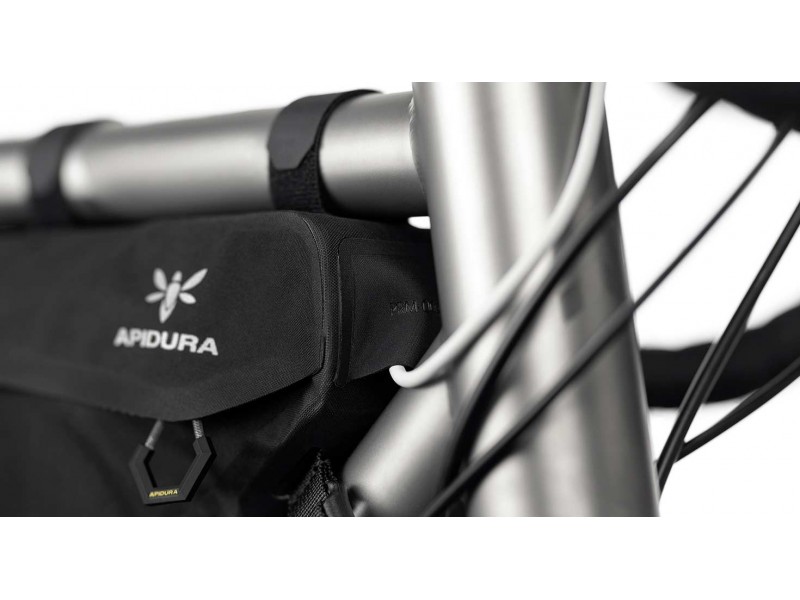 Внутрішньорамні сумка APIDURA Racing Frame Pack